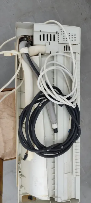 Split aire acondicionado Panasonic.