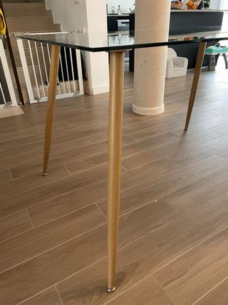 Mesa de comedor tablero transparente