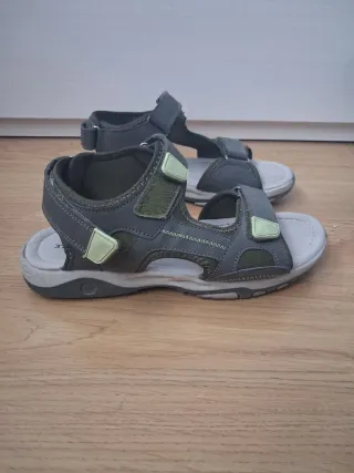Sandalias niño talla 37