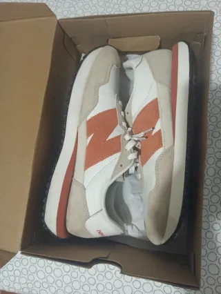 Zapatillas New Balance 237 T46.5. Como nuevas.