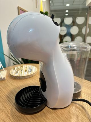 Cafetera Dolce Gusto Blanca