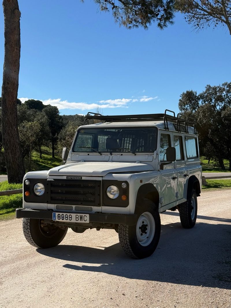 Land Rover Defender 2002 - foto 1