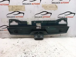 Rejilla Delantera Peugeot 406 1.9TD