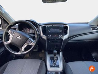 Mitsubishi L200 L200 D/C 220 DI-D 6AT M- PRO