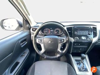 Mitsubishi L200 L200 D/C 220 DI-D 6AT M- PRO