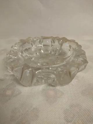 Portacenere in cristallo