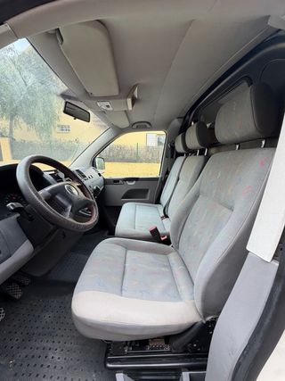 Volkswagen Transporter T5 2006