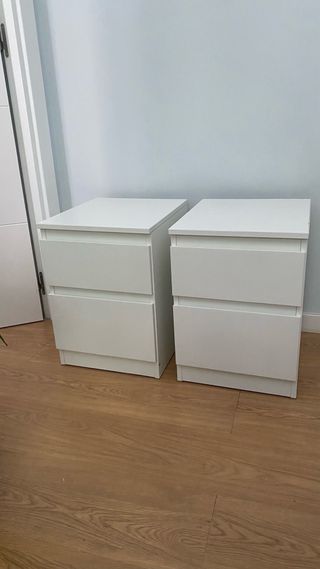 2 Mesitas de Noche Blancas