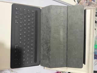 iPad Pro Smart Keyboard