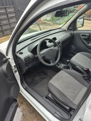 Opel Combo 2011