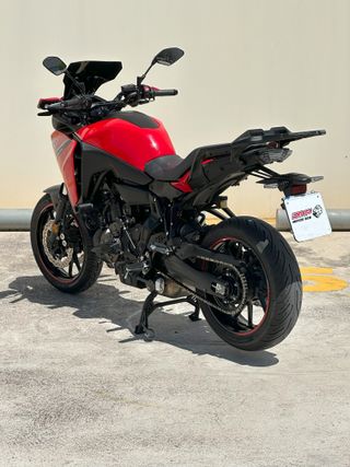 Yamaha Tracer 700 2023 Roja