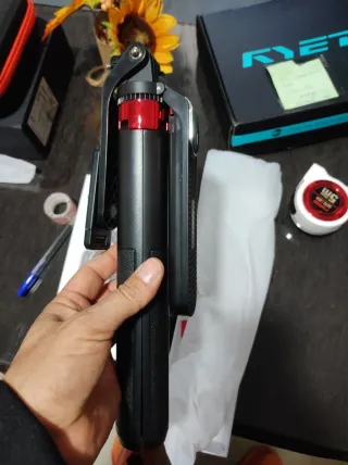 Trípode Selfie Ulanzi MA09 con Mando