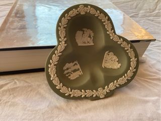 Cenicero Wedgwood Verde