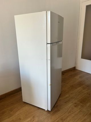 Nevera Jocel Blanca 142 cm