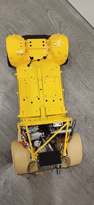 Maqueta 1/8 Peugeot 205 T16 Dakar