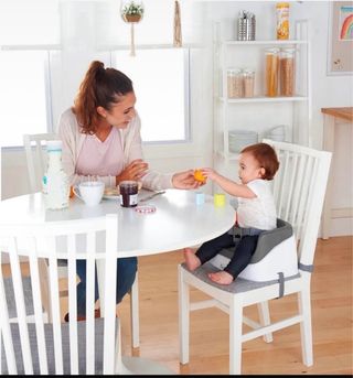 Asiento elevador trona Ingenuity 16 meses - 5 años