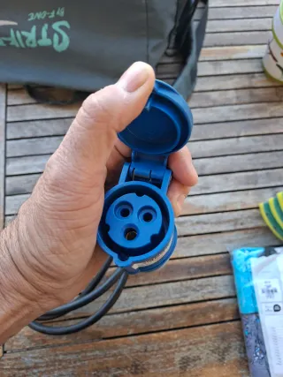 Cable Carga 220V Autocaravana