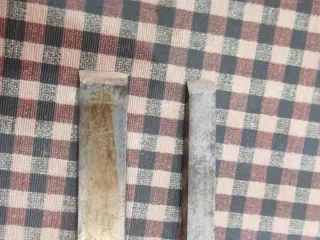 2 formones antiguos de calidad Kronves