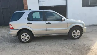 Mercedes-Benz ml 2002