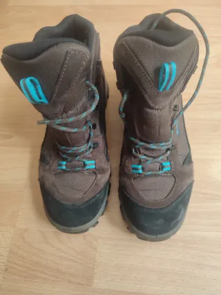 Botas trekking en perfecto estado