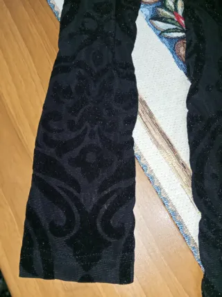 Tubino nero con fantasia