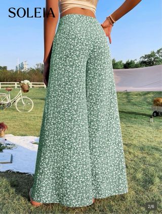 Pantalones anchos Shein florales