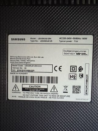 Samsung 43” 4K UHD Smart TV UE43MU6125