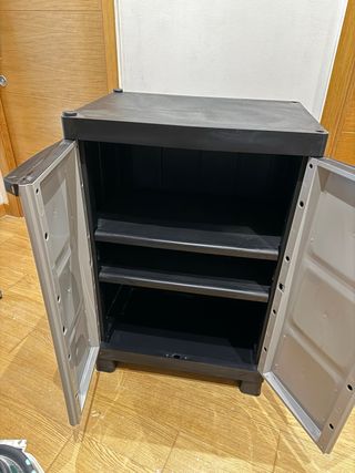 Armario exterior de plástico