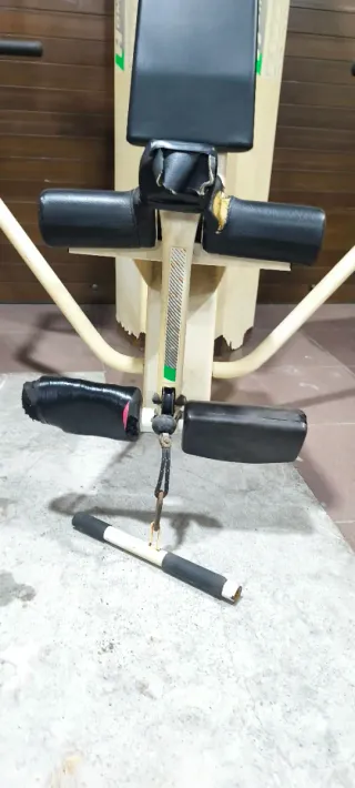 Máquina de Gimnasio para restaurar