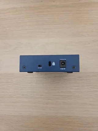 Switch 5 puertos Netgear ProSafe GS105