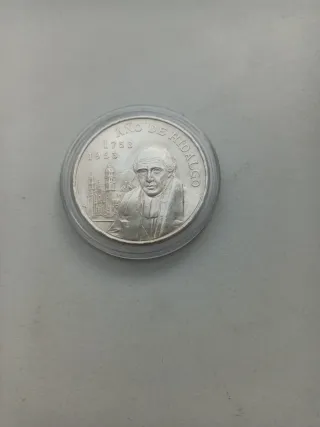 Moneda Mexicana 5 Pesos Año de Hidalgo
