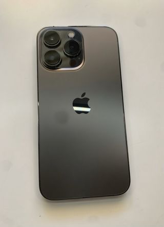 iPhone 13 Pro 256GB + 5 Fundas +Cargador+Protector