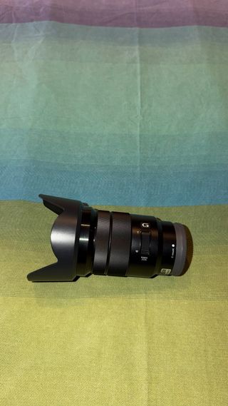 Objetivo Sony E 18-105