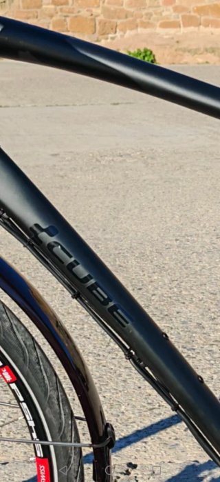 Bicicleta eléctrica Cube