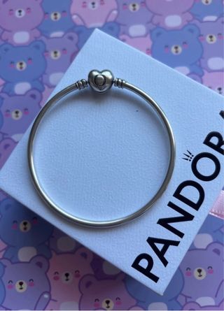 Pulsera Pandora rígida corazón 19