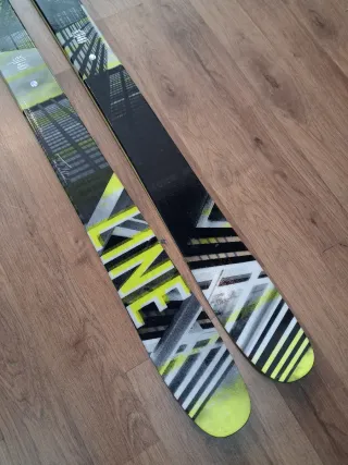 Esquís Freestyle 157 LINE tom wallisch