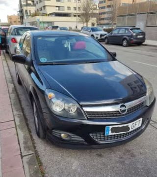 Opel Astra GTC 2008