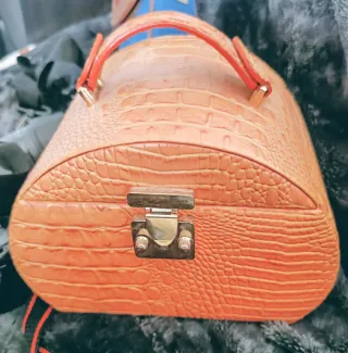 Precioso joyero vintage naranja