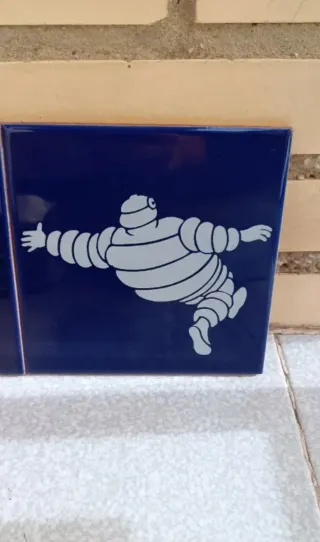 Conjunto baldosas decorativas Michelin