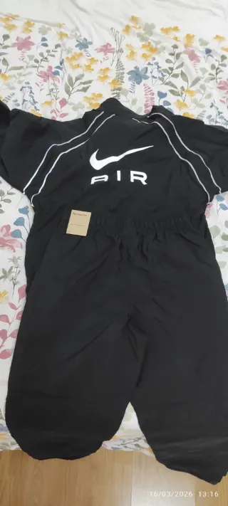 Conjunto deportivo Nike Air negro