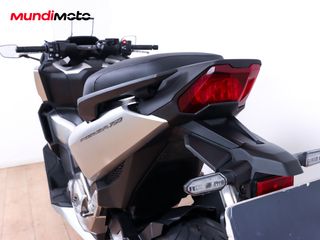 HONDA FORZA 750