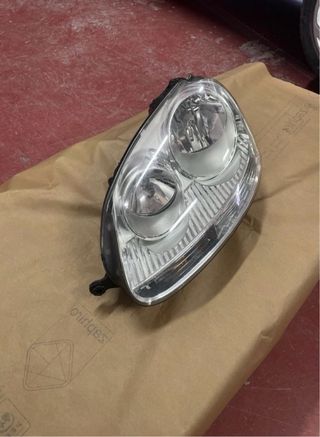 Faro Izquierdo Golf V