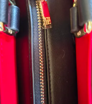 Bolso de mano Carolina Herrera CH Negro