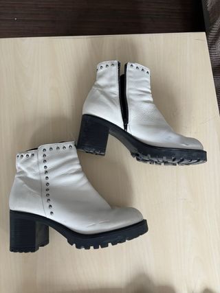 Botines piel blancas mujer talla 41.