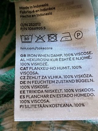 Blusa H&M Viscosa Estampada Verde Talla XL