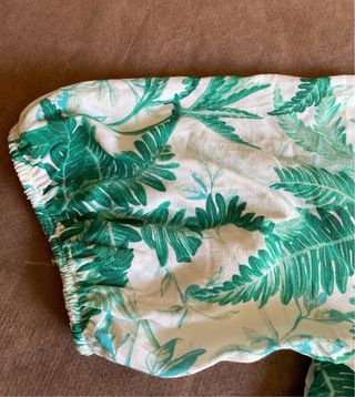 Blusa H&M Viscosa Estampada Verde Talla XL