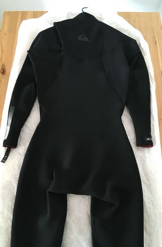 Neopreno surf Quiksilver Highline a estrenar.