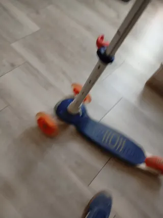 Patín 3 ruedas infantil