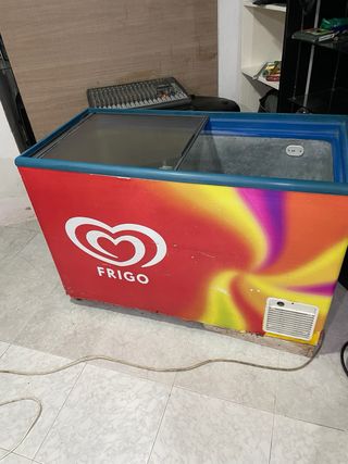 Nevera Frigo Roja