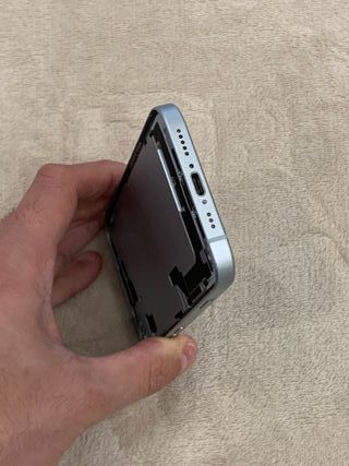 Scocca iPhone 15 + componenti interni